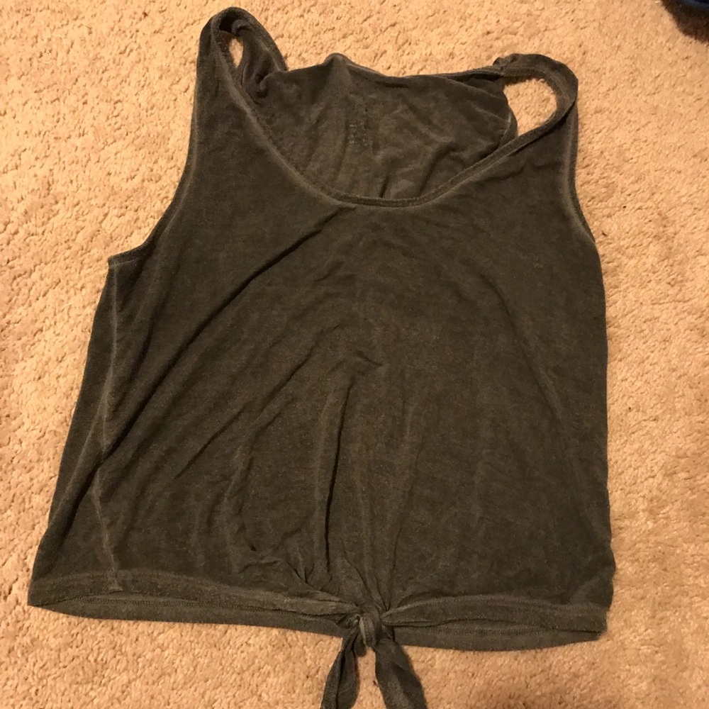 American Eagle crop top